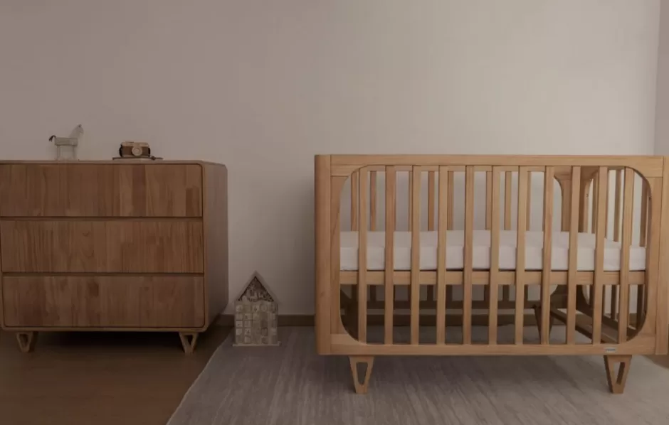 Best Baby Direct Cocoon Vibe Sandstone cot and Chest Package