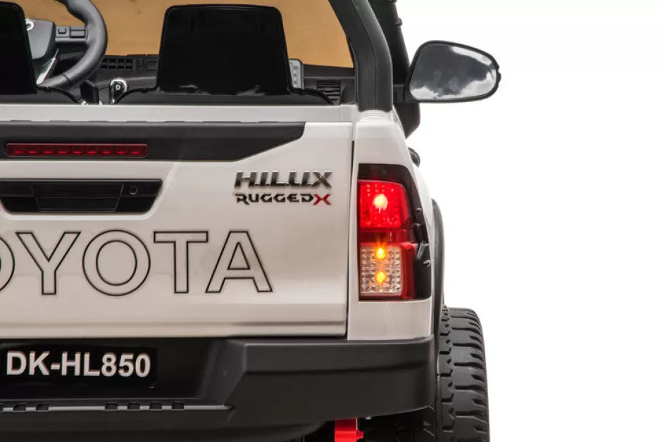 New Baby Direct Little Riders Kids Ride On Car Licensed Toyota Hilux Ute 2021 4x4 4WD